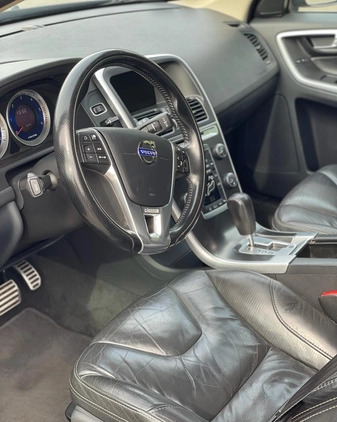 Volvo XC 60 cena 48500 przebieg: 249000, rok produkcji 2011 z Poznań małe 137